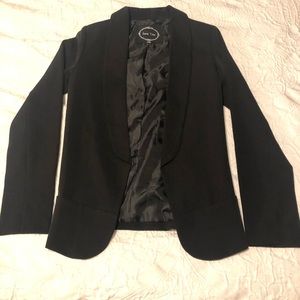 Blazer in Perfect Condition! NWOT